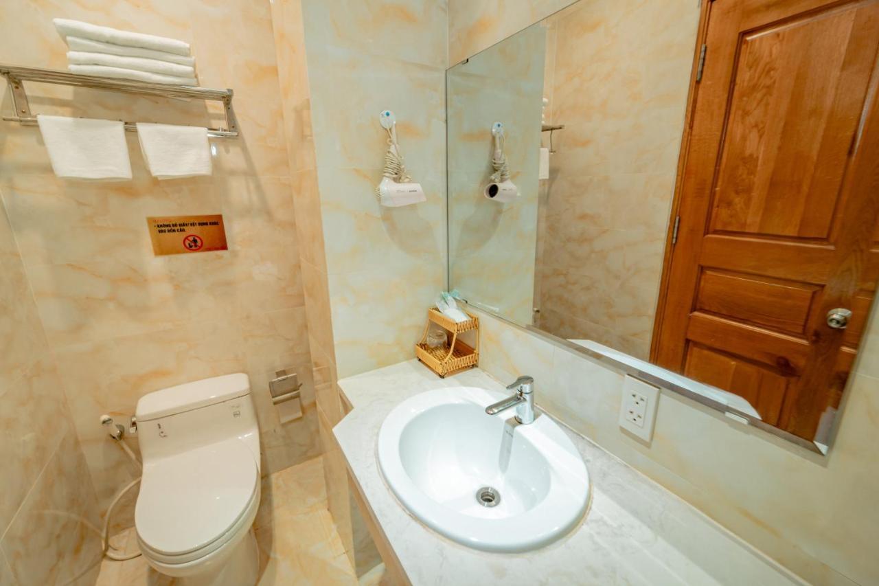 Khach San Cuong Thanh 2 Ho Chi Minh City Exterior photo